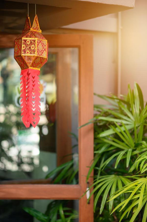 Hotel Estia Chiangmai -sha 3*